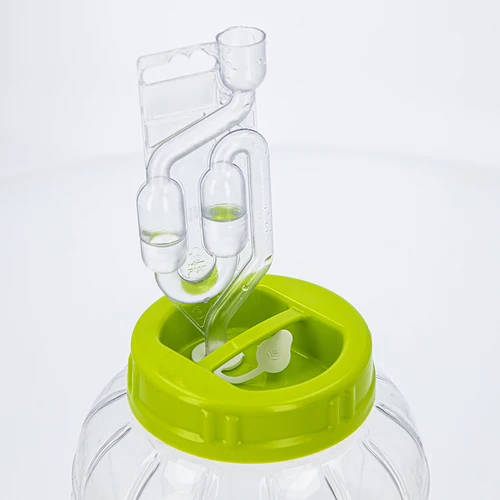 Plastmasas twist-off vāciņš fi 100 ar atveri un aizbāzni - 7