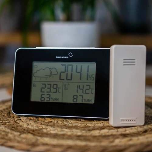 RCC laikapstākļu stacija – elektroniska, bezvadu, ar apgaismotu sensoru, melna - 17