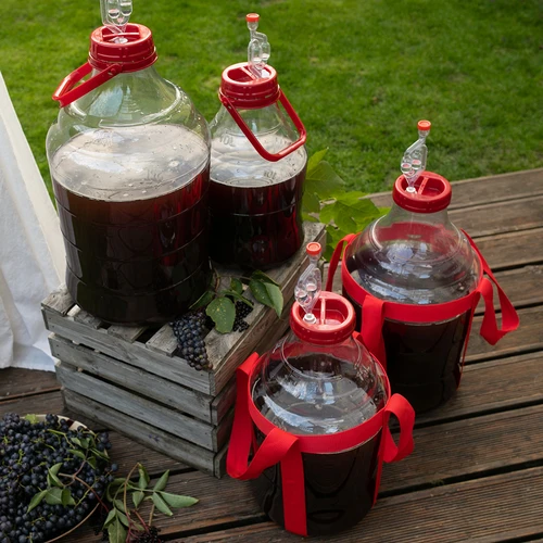 Vīna demižons, viegls, neplīstošs, ar rokturi, 10 L - 13