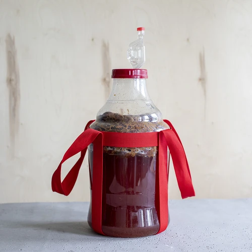 Vīna demižons, viegls, neplīstošs, ar siksnām, 15 L - 14
