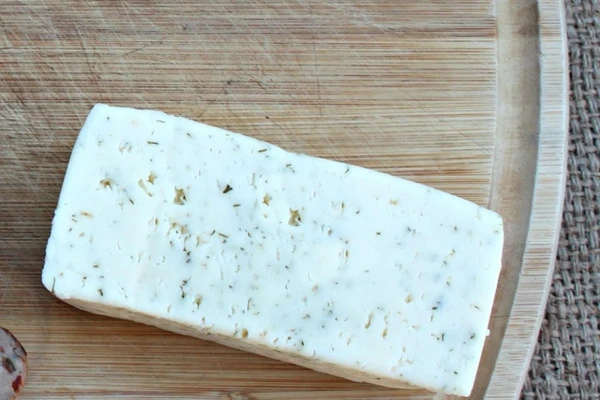 Mājās gatavots Havarti tipa siers